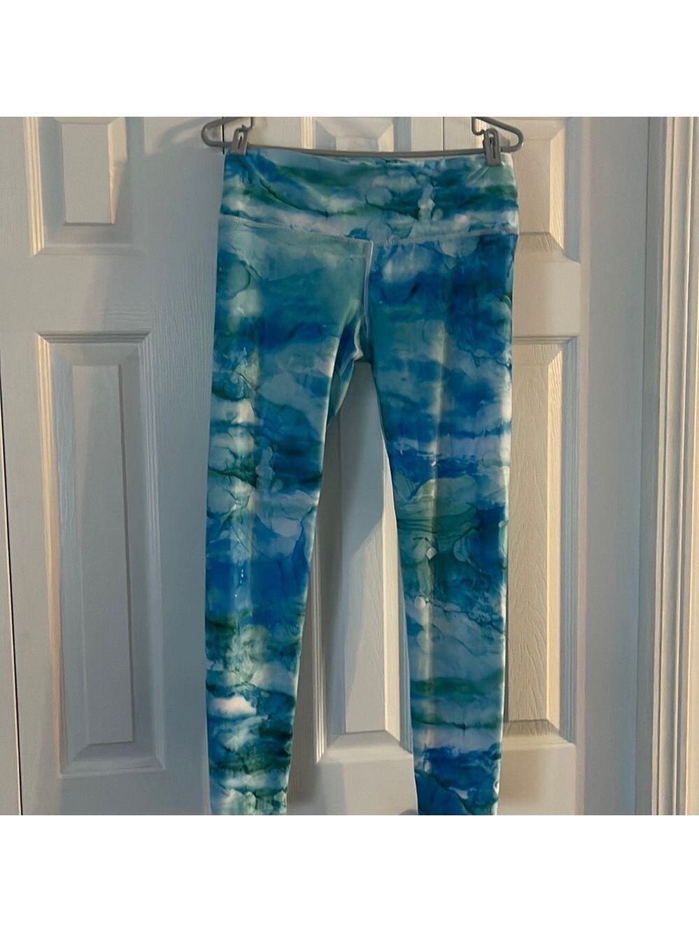 Inner Fire Leggings Size L/10🥰🥰